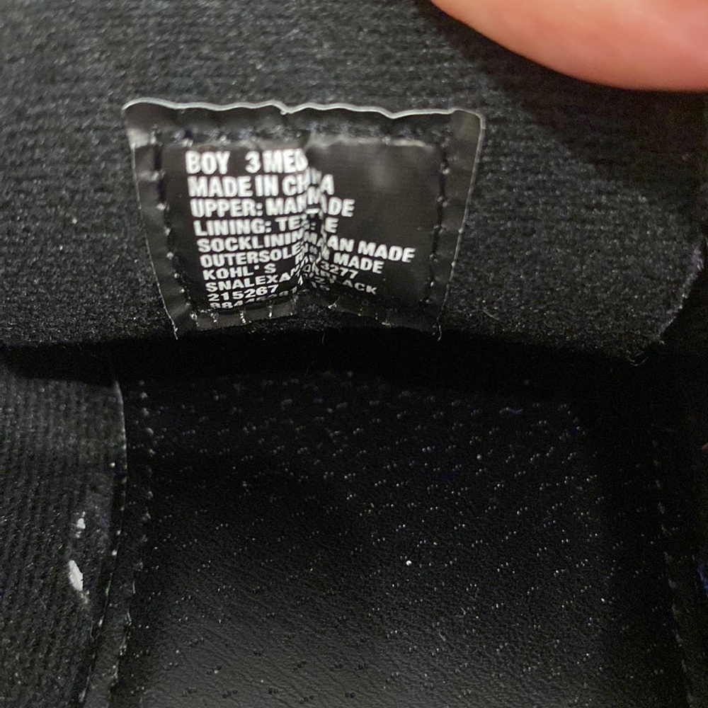 Shoes - Picture 4 of 4